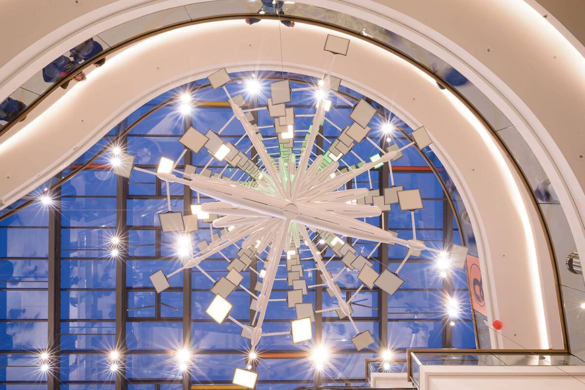 OLED lighting installation in Aquis Plaza