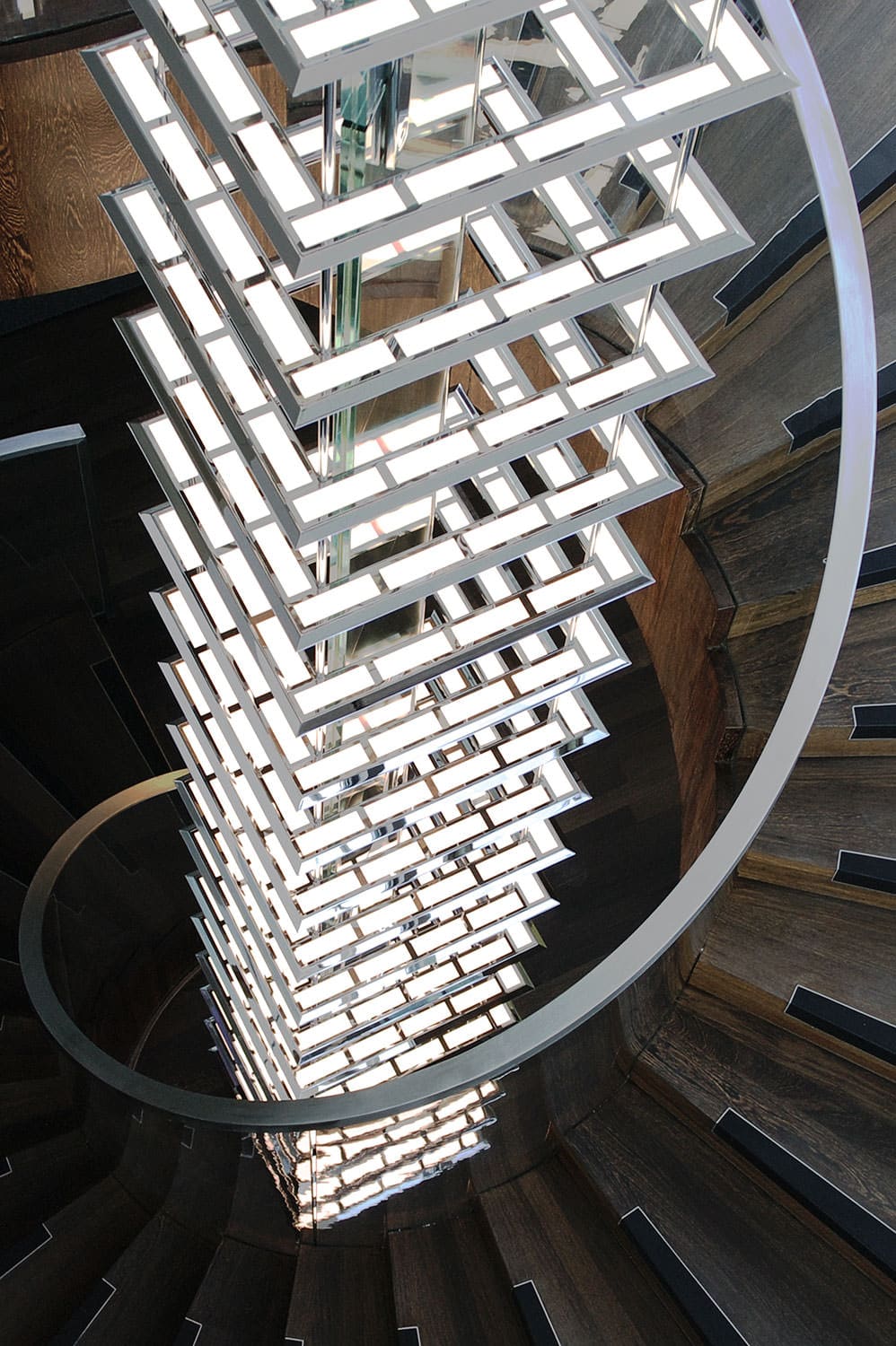 OLED luminaire by Kardorff Ingenieure Lichtplanung