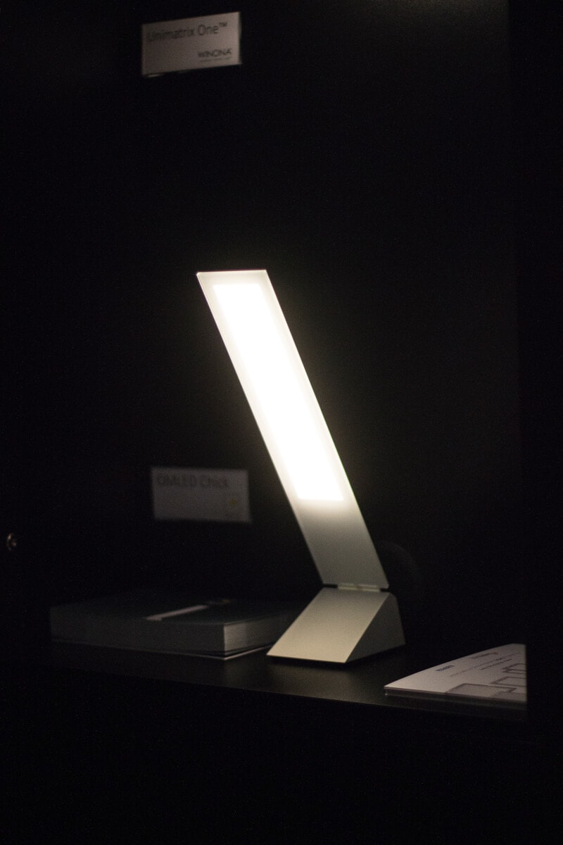 OLED desk lamp OMLEDChick by OMLED