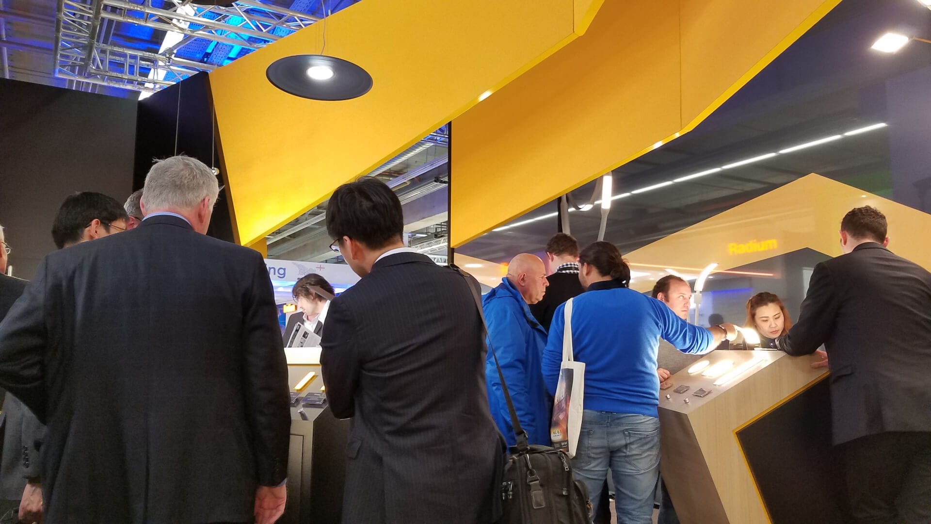crowded OLEDWorks booth at Light + Building 2018