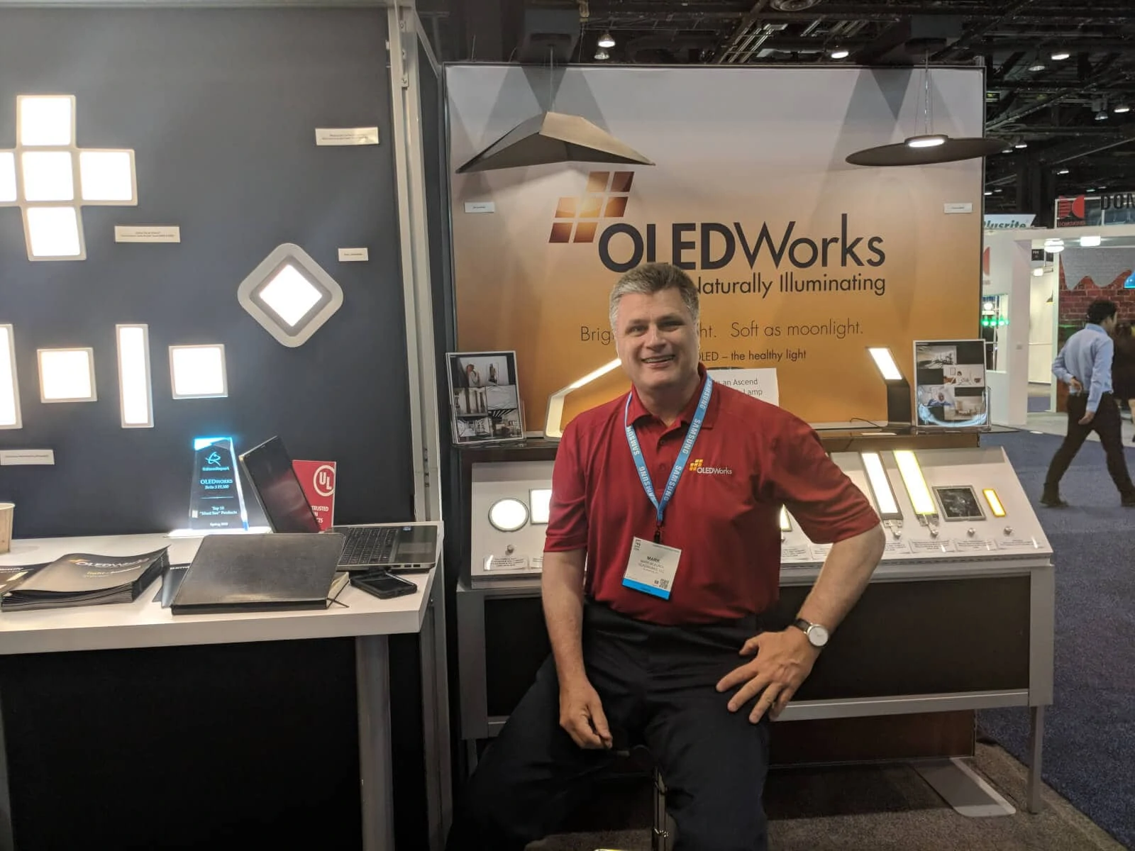 National Accounts Manager Mark McElroy at OLEDWorks booth at Lightfair 2018