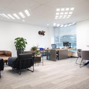 Acuity Brands´ OLED pendant luminaire Canvis in the president´s office at QCI