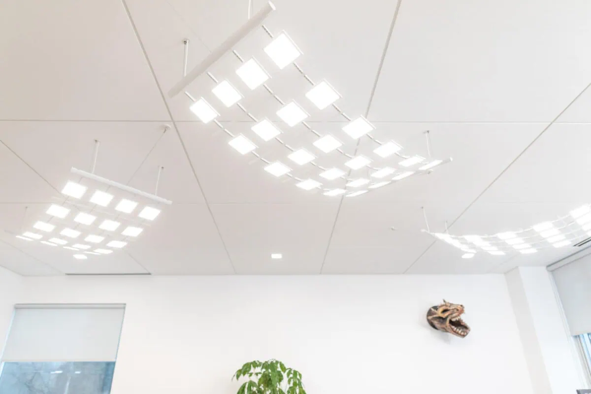Acuity Brands´ OLED pendant luminaire Canvis