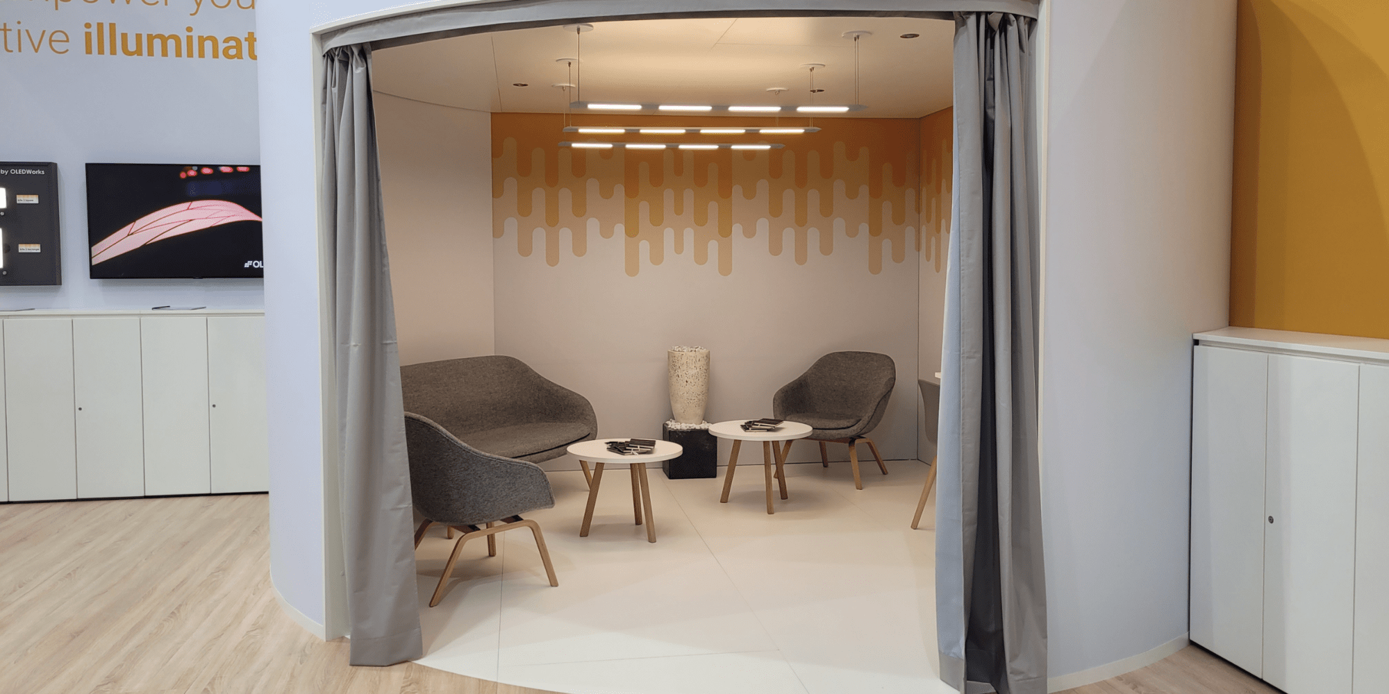 OLED Experience Room | OLEDWorks