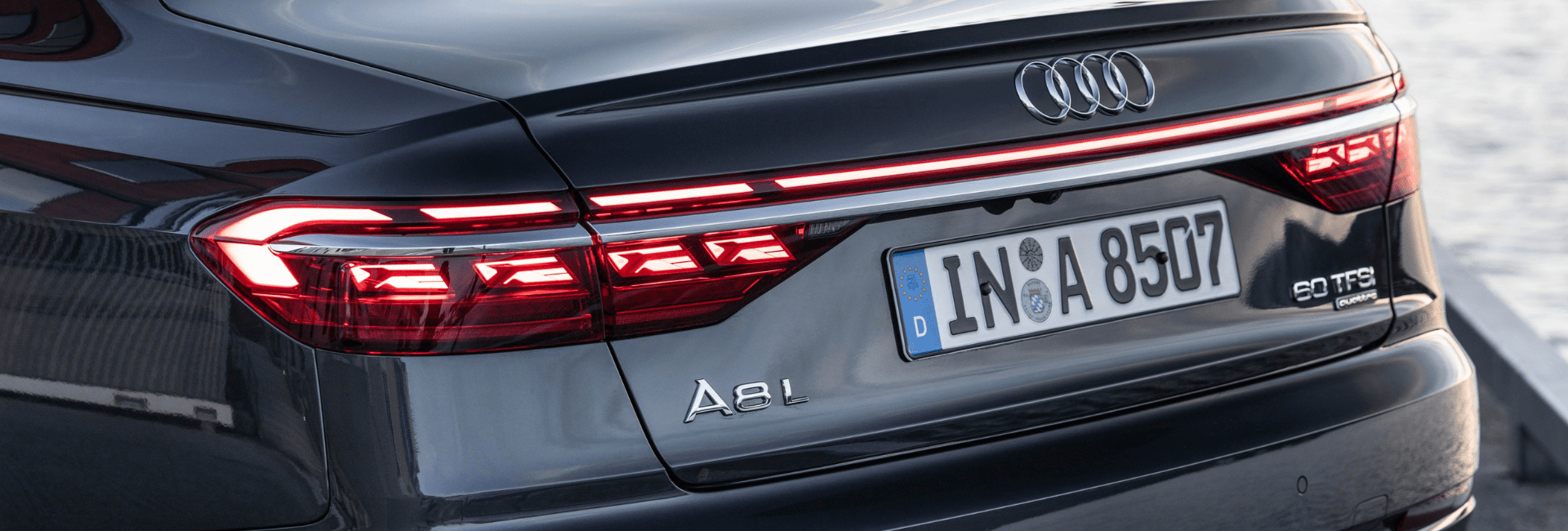 OLEDWorks Panels in Audi A8